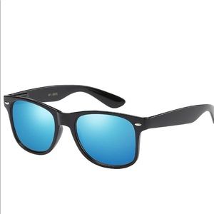 Black Frame W/Blue Lens Fashion Sunglasses
